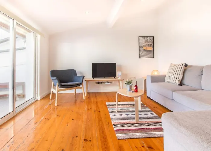 Διαμέρισμα Alfama With A View | 2br Duplex