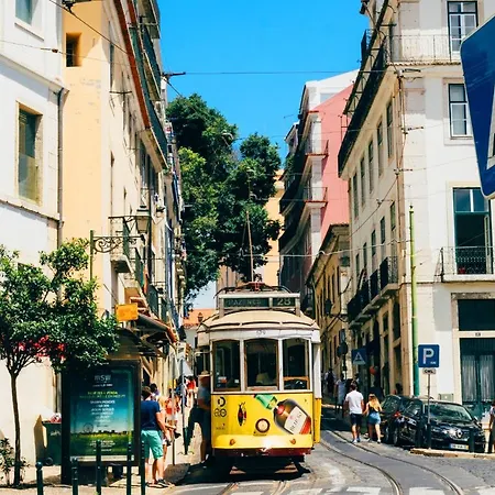 Alfama With A View | 2br Duplex Lisbon
