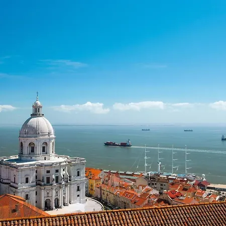 아파트 Alfama Lovely Duplex *
