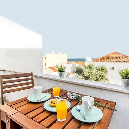 Alfama With A View | 2br Duplex Apartamento